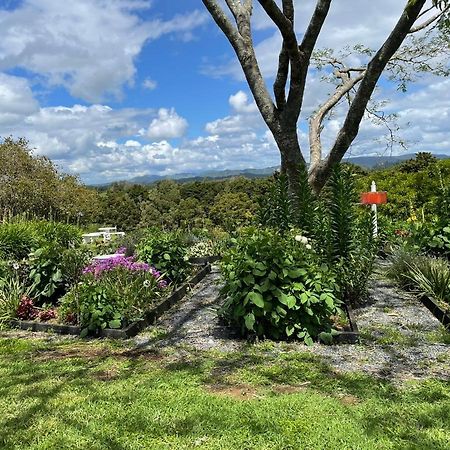 St Karas Cottage - St Enoch And St Elijah Monastery Kaikohe Exterior foto